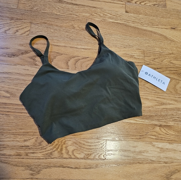 Athleta Tops - Athleta Elation V Neck crop